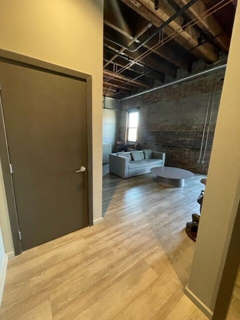 Building Photo - 1011 W 1st Ave