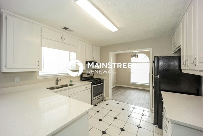Foto del edificio - 3 Bedroom Pet-Friendly Home in RIVERDALE, ...