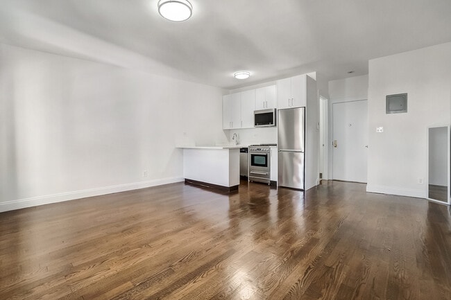 Photo - 39 East 65th street-ev4B Apartment