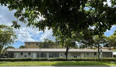 Building Photo - 1346 NW 6th St