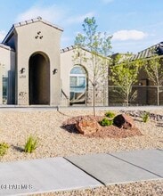 Building Photo - 253 Adamtowne Dr