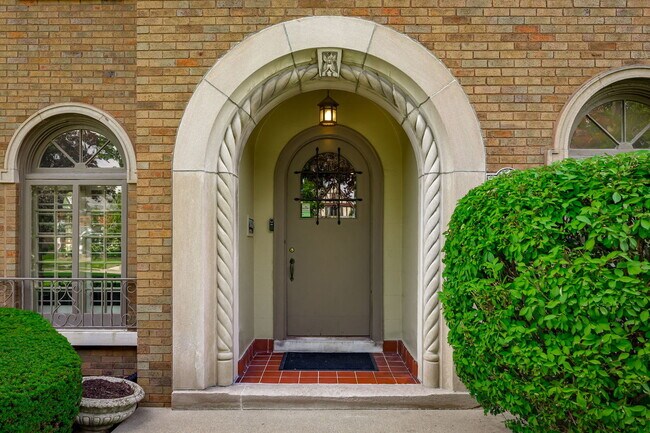 Foto del edificio - 1135 N Kenilworth Ave