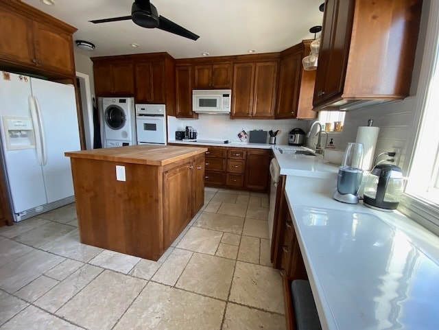 Kitchen - 2662 E 2nd St
