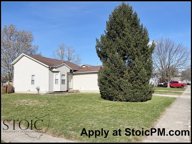 Foto del edificio - 1639 Butterfly Ct