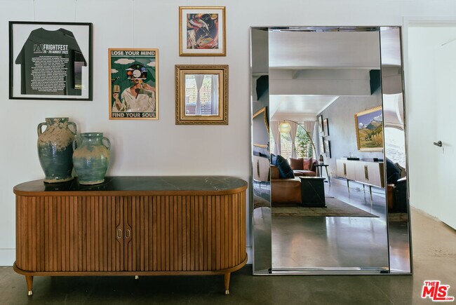 Foto del edificio - 7211 Chelan Way