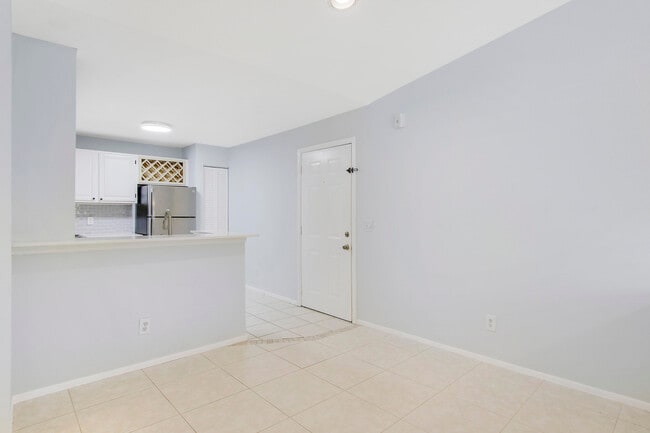 Building Photo - 1780 Palm Cove Blvd