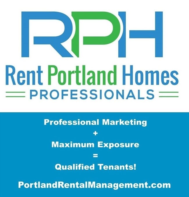 Building Photo - 3 Bedroom with Office/Bonus Room Located n...