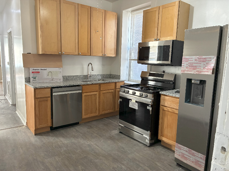 Foto principal - 4910 W Van Buren St