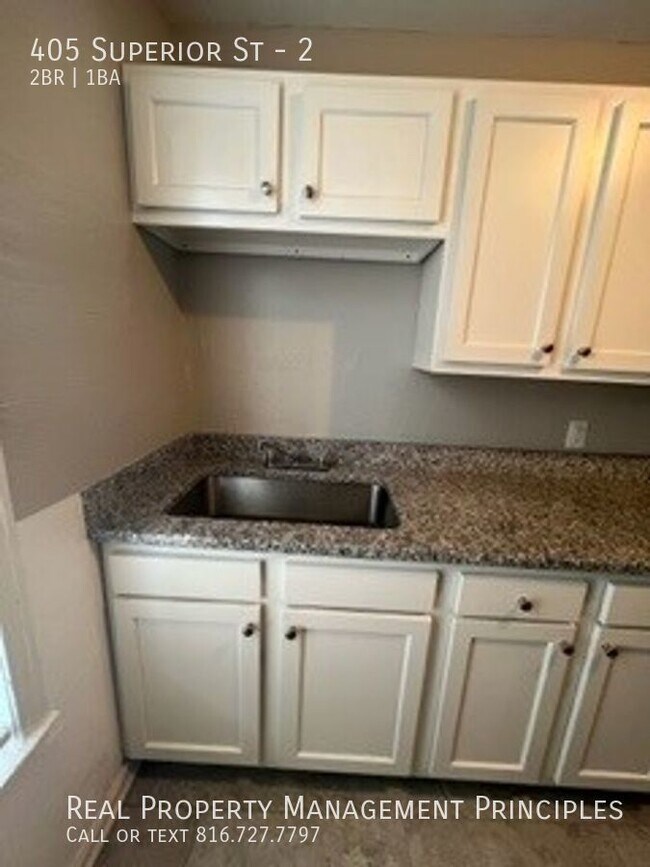 Foto del edificio - 405 Superior St