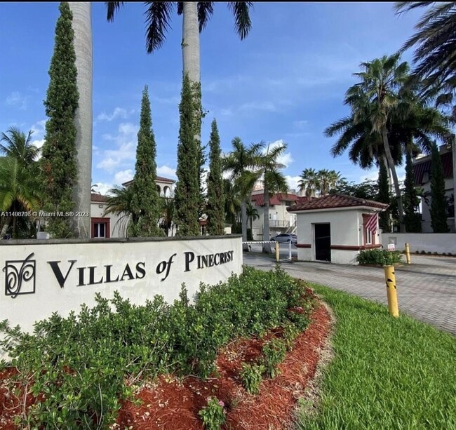 Foto del edificio - 8650 SW 67th Ave
