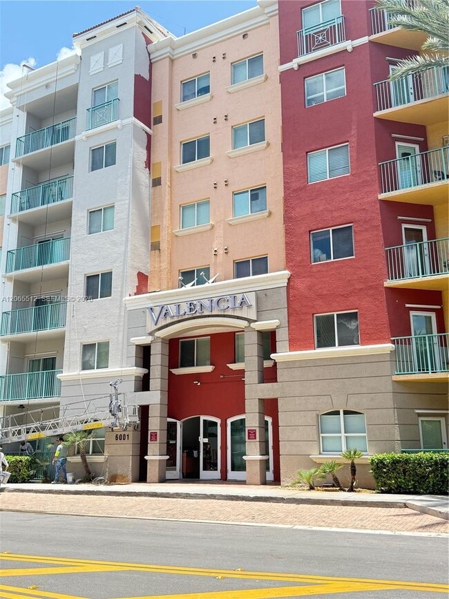 Building Photo - 6001 SW 70th St