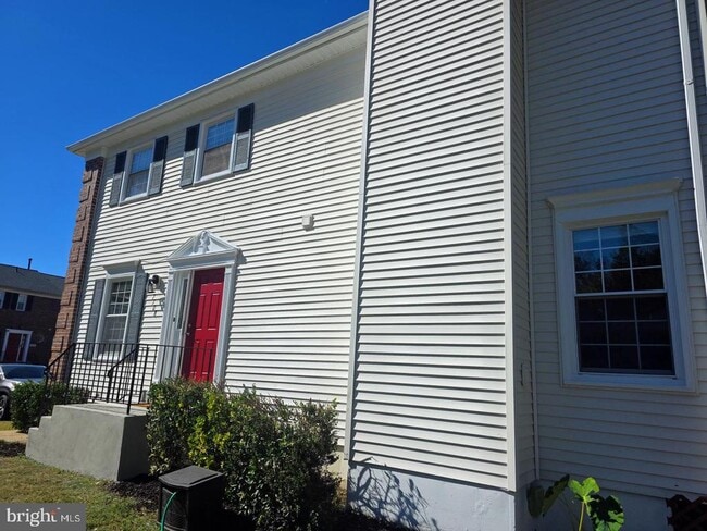 Building Photo - 7108 Pleasant Point Ct