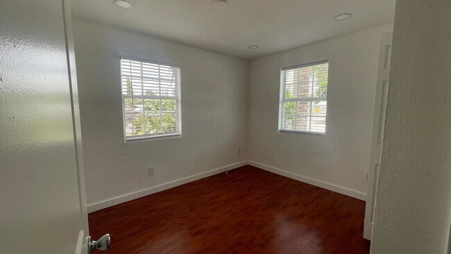 Building Photo - 1442 NW 61st St