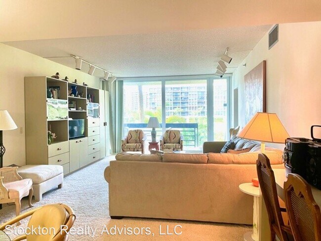 Building Photo - 2 br, 2 bath House - 1095 Gulf of Mexico U...
