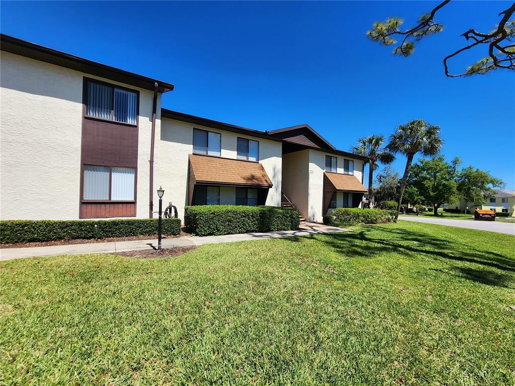 552 Fairways Dr Unit B, Ocala, FL 34472 Condo for Rent in Ocala, FL