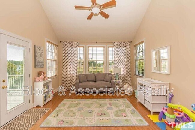 Foto del edificio - 9602 Heathermill Ln