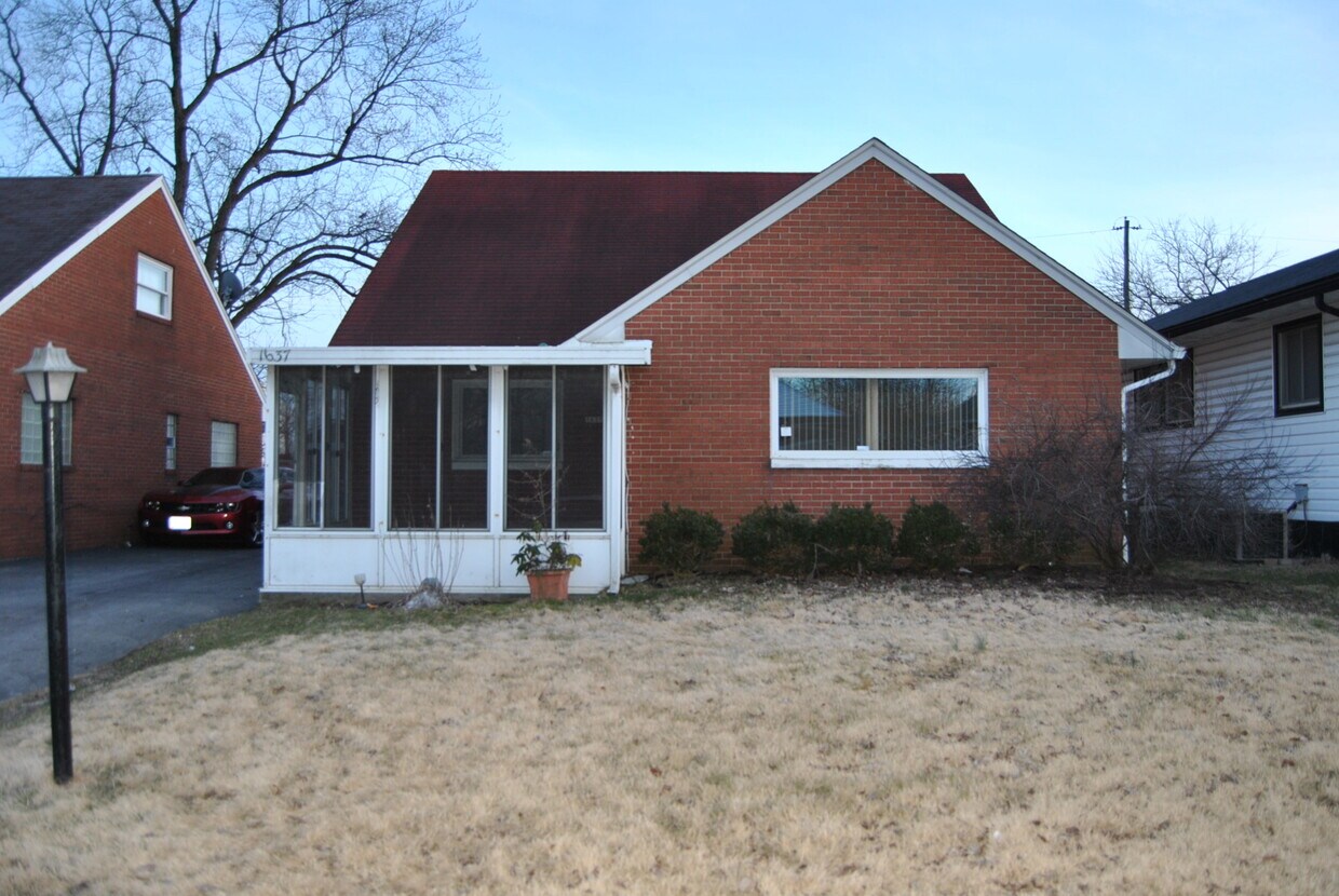 1637 E 26th Ave, Columbus, OH 43219 House Rental in Columbus, OH