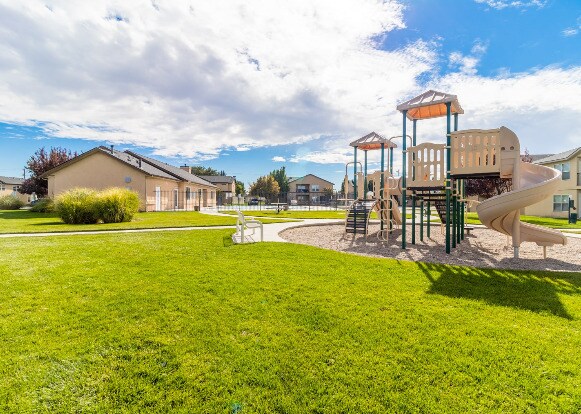 Foto principal - Brassy Cove Apartments