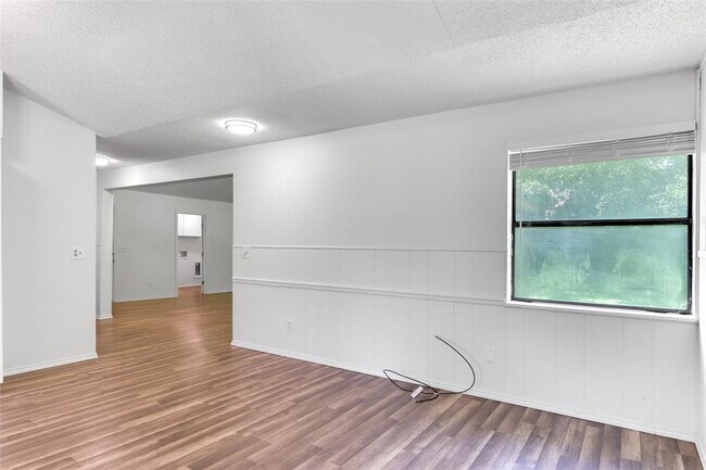 Foto del edificio - 2509 Sumac Ln