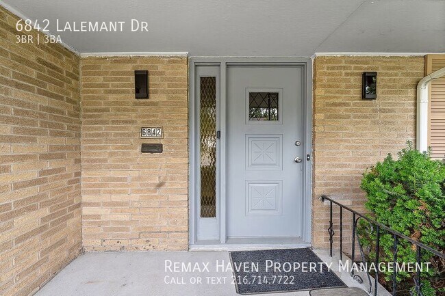 Foto del edificio - 6842 Lalemant Dr. Parma, OH - Spacious 3 b...