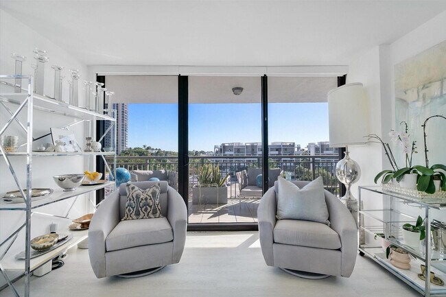 Building Photo - 3031 N Ocean Blvd