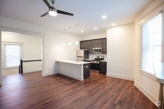 Building Photo - 1211 Porter St