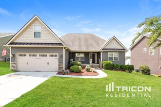 Building Photo - 122 Corinth Dr