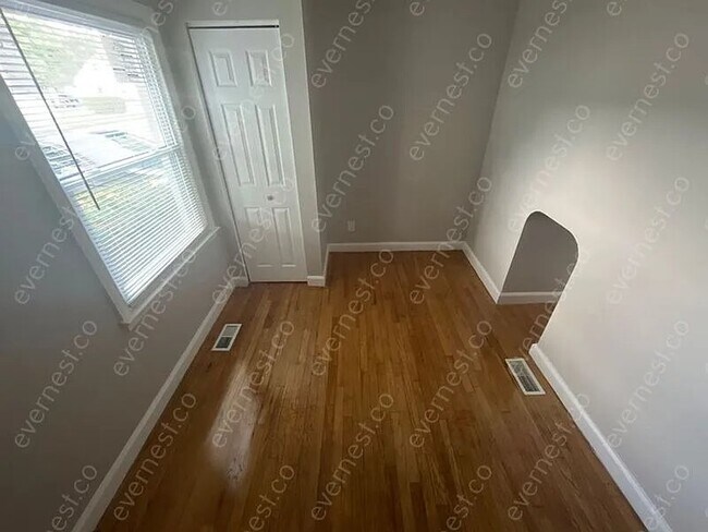 Foto del edificio - 1723 London Ave