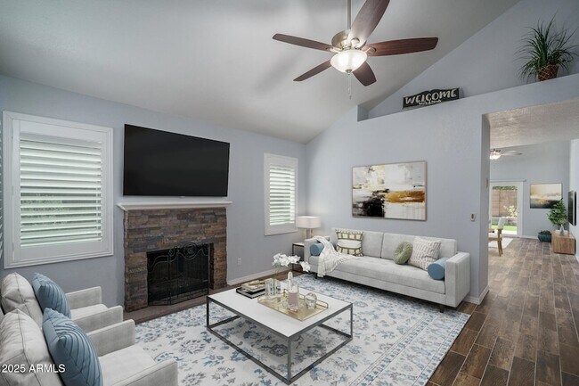 Foto del edificio - 6820 S Roosevelt St