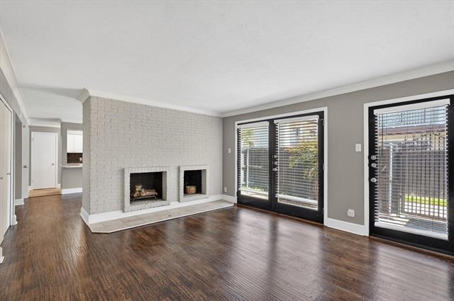 Foto del edificio - 5932 Sandhurst Ln
