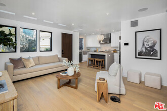 Building Photo - 1169 Palms Blvd