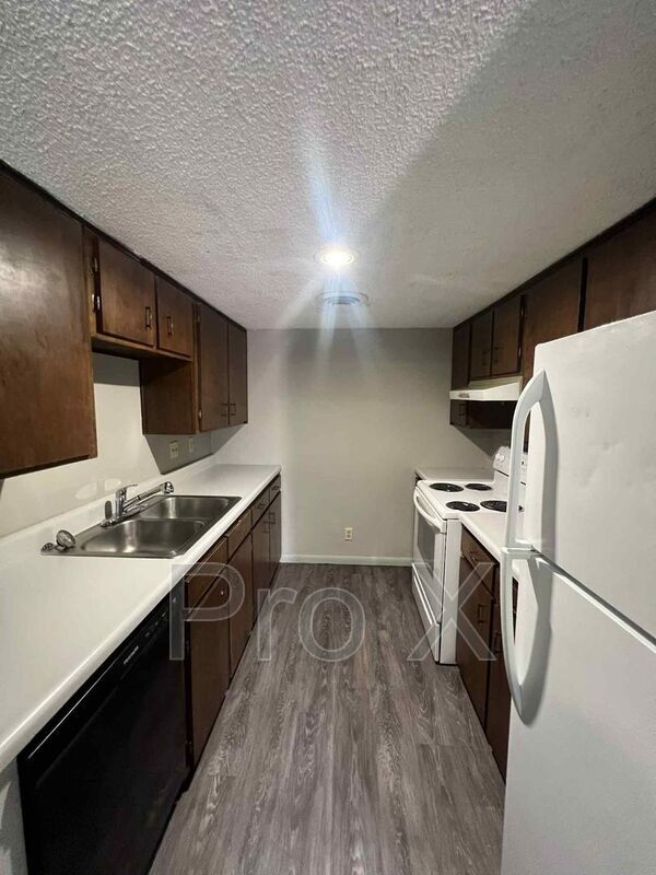 Foto del edificio - 2027-2037 S River St