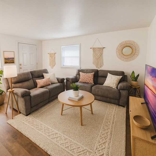 Photo - 1857 Ivy Ln Apartment