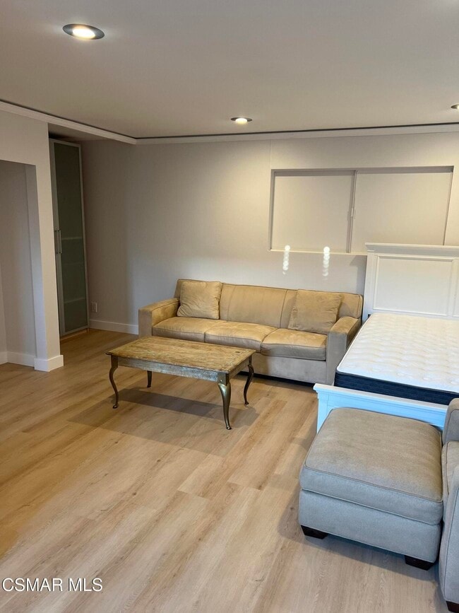 Building Photo - 1474 Calle Madreselva