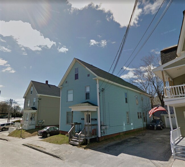 Building Photo - 6 Grove St