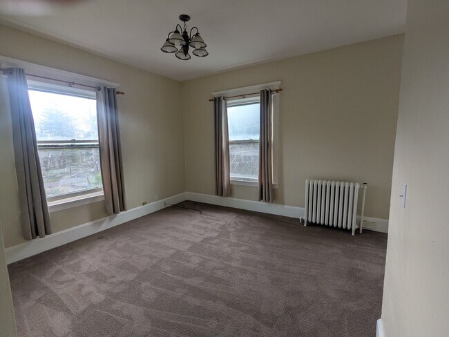 Sala de estar - 1435 SW Harrison St