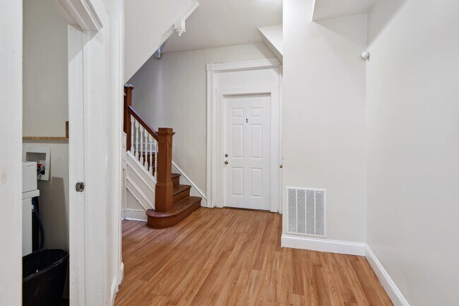 Foto del edificio - 1606 Gwynns Falls Pkwy