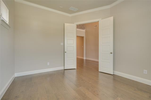 Building Photo - 2649 Basswood Dr