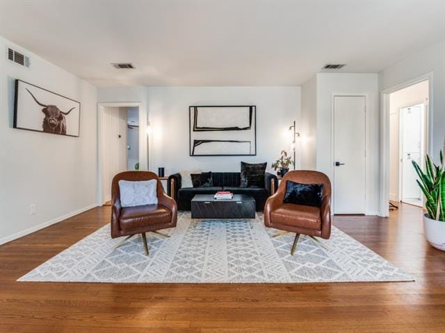 Foto del edificio - 9510 Larchwood Dr