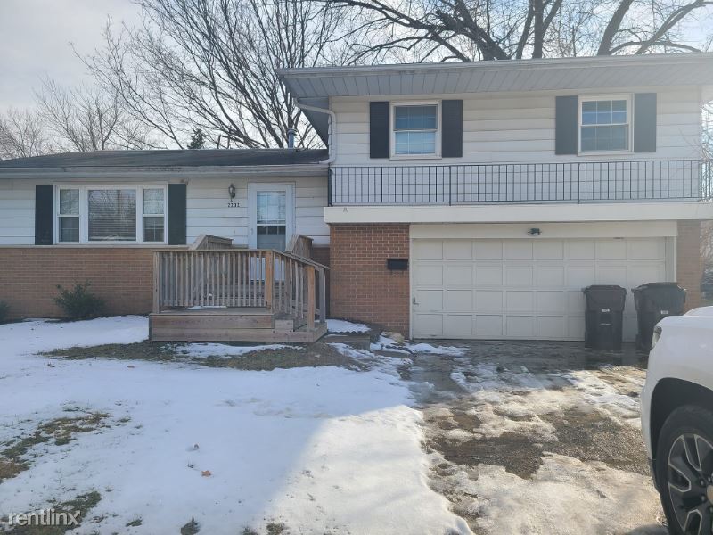 Primary Photo - 3 br, 2 bath House - 2202 W Virginia Ave