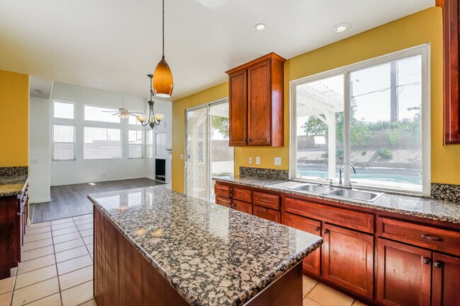 Building Photo - 6106 Quail Way, Quartz Hill, CA, 93536