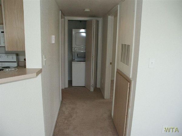 Building Photo - 335 Cypress Creek Rd