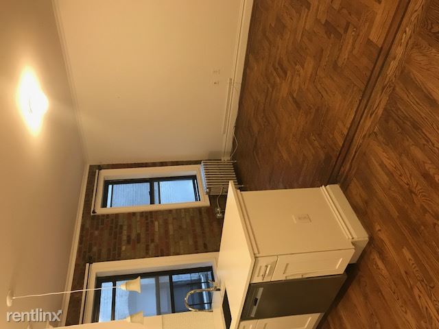 Foto del edificio - 2440 38th St