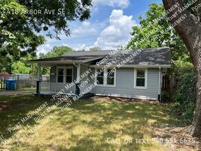 Building Photo - 418 Arbor Ave SE