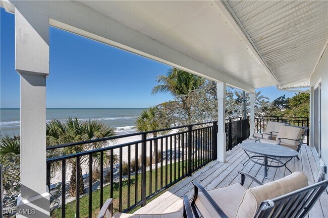 Foto del edificio - 1065 Gulf Shore Blvd N