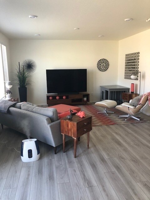 Foto del edificio - 2920 Crusader St