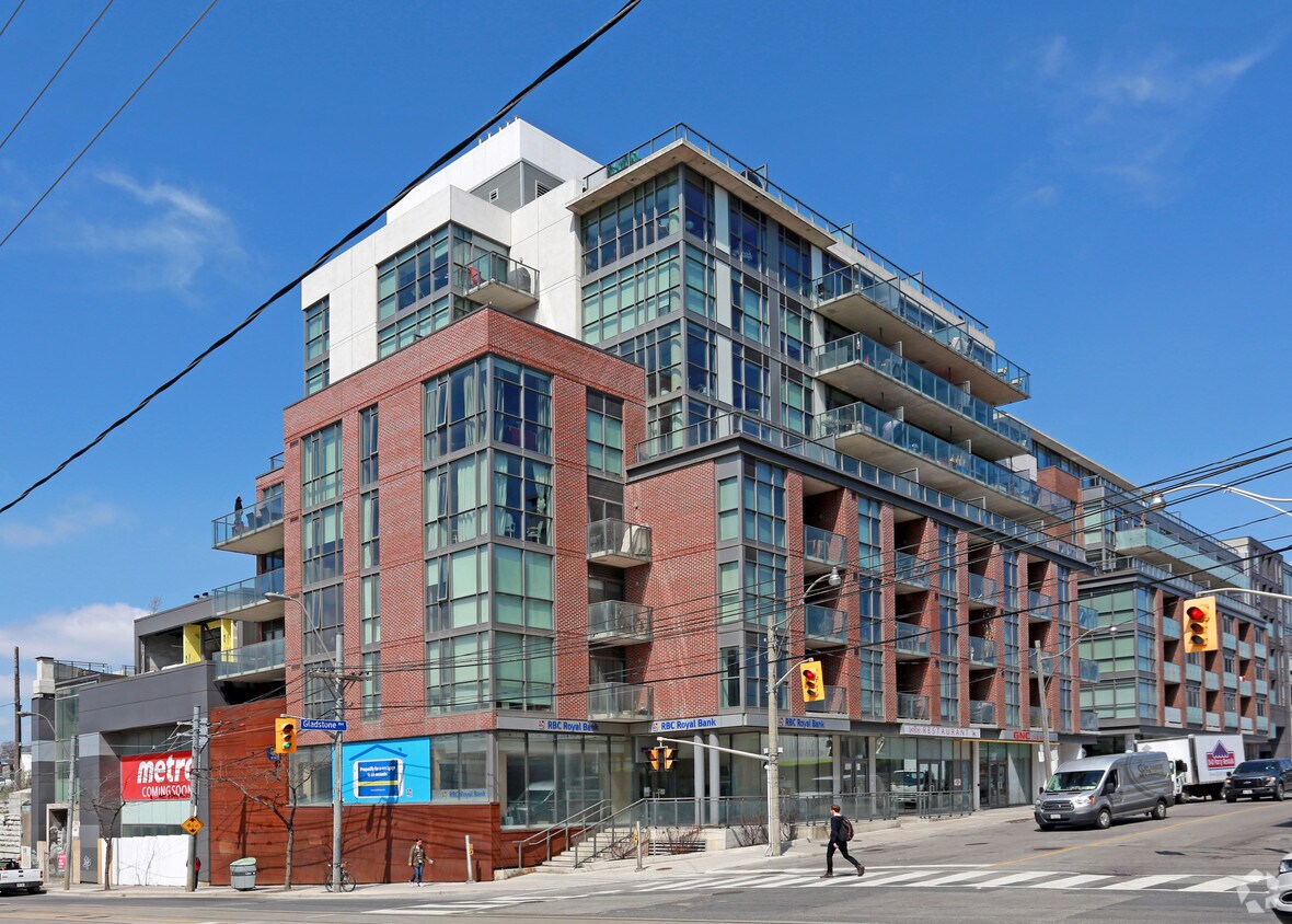 2 Gladstone Ave, Toronto, ON M6J 3K2 Apartments 2 Gladstone Ave