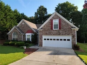 Building Photo - 3241 Cranberry Ln NE