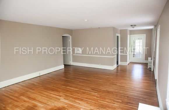 Building Photo - 1307 Sheridan St