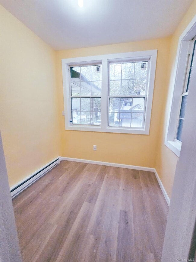 Building Photo - 8 Cottage St